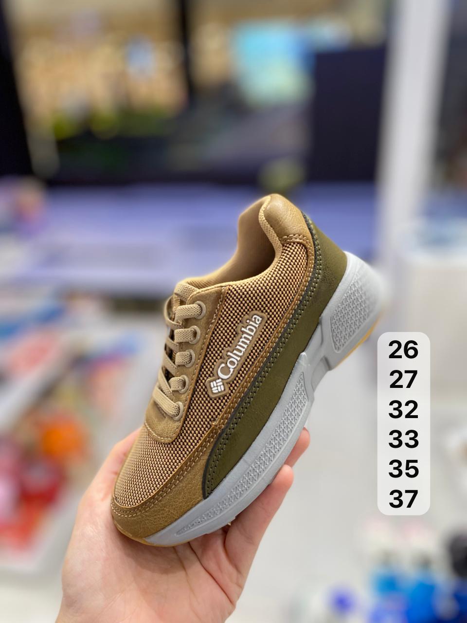 حذاء رياضي ولادي